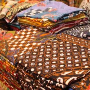 Kain Batik Lokal